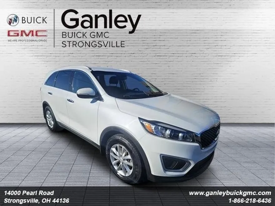 2018 Kia Sorento LX photo 1