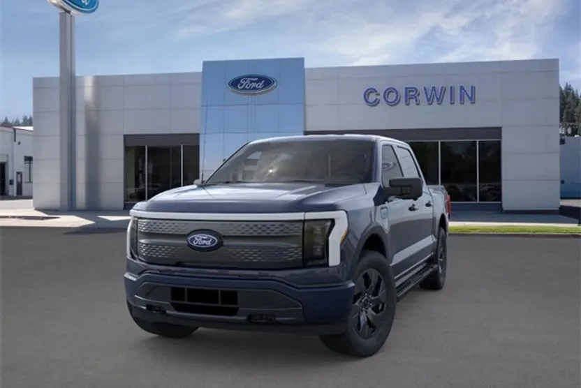 2025 Ford F-150 Lightning photo 1