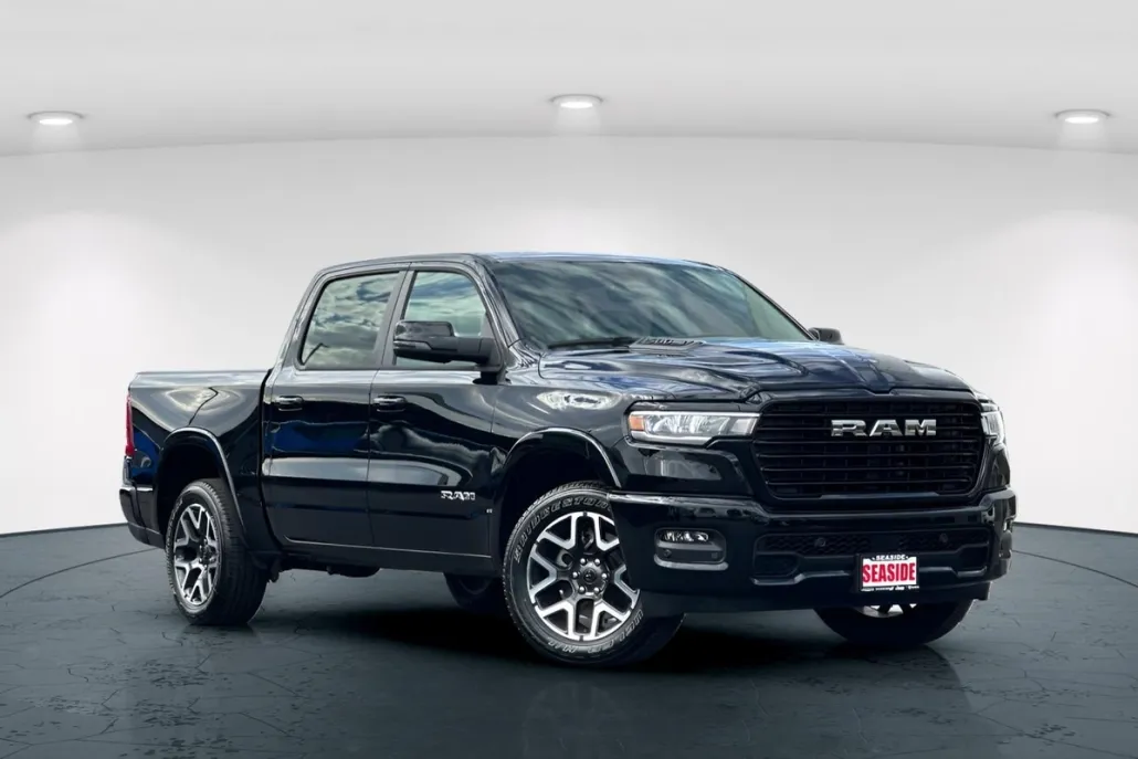 2025 Ram 1500 Laramie photo 1