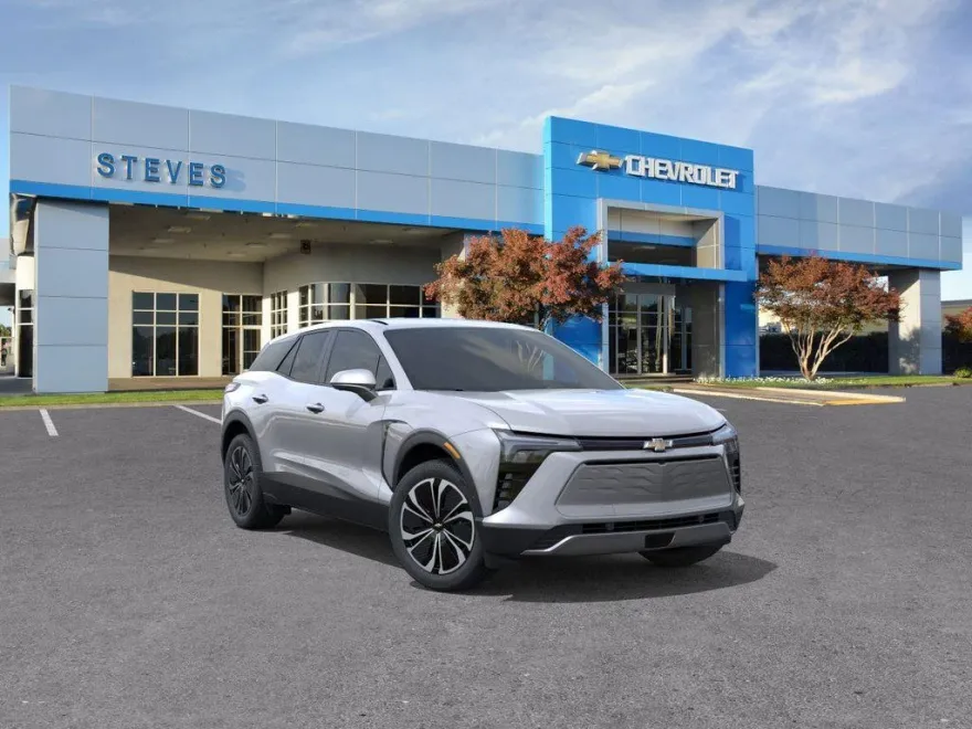 2026 Chevrolet Blazer EV photo 1