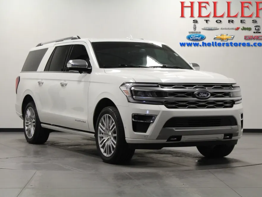 2024 Ford Expedition MAX Platinum photo 1