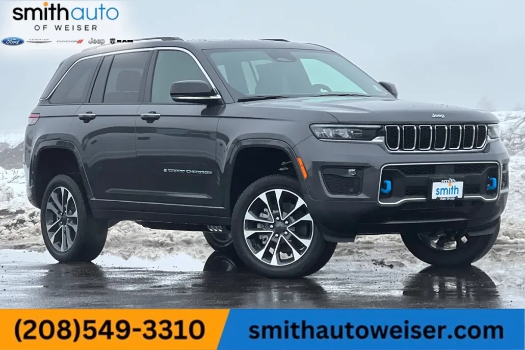 2024 Jeep Cherokee Overland 4xe photo 1
