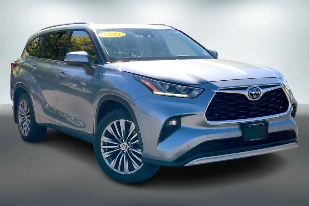2021 Toyota Highlander Hybrid Platinum photo 1