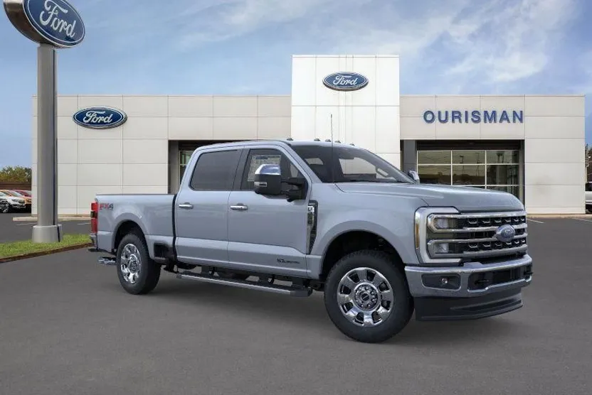 2026 Ford F-250 Lariat photo 1