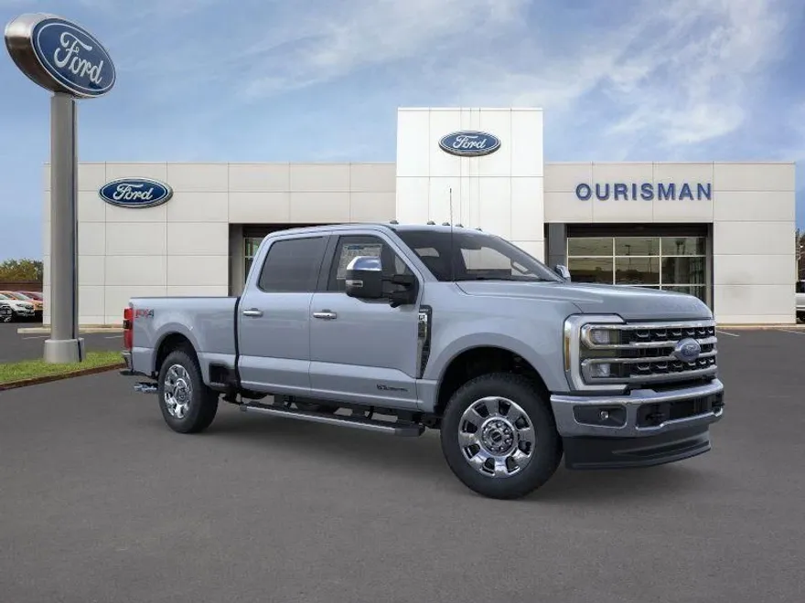 2026 Ford F-250 Lariat photo 1