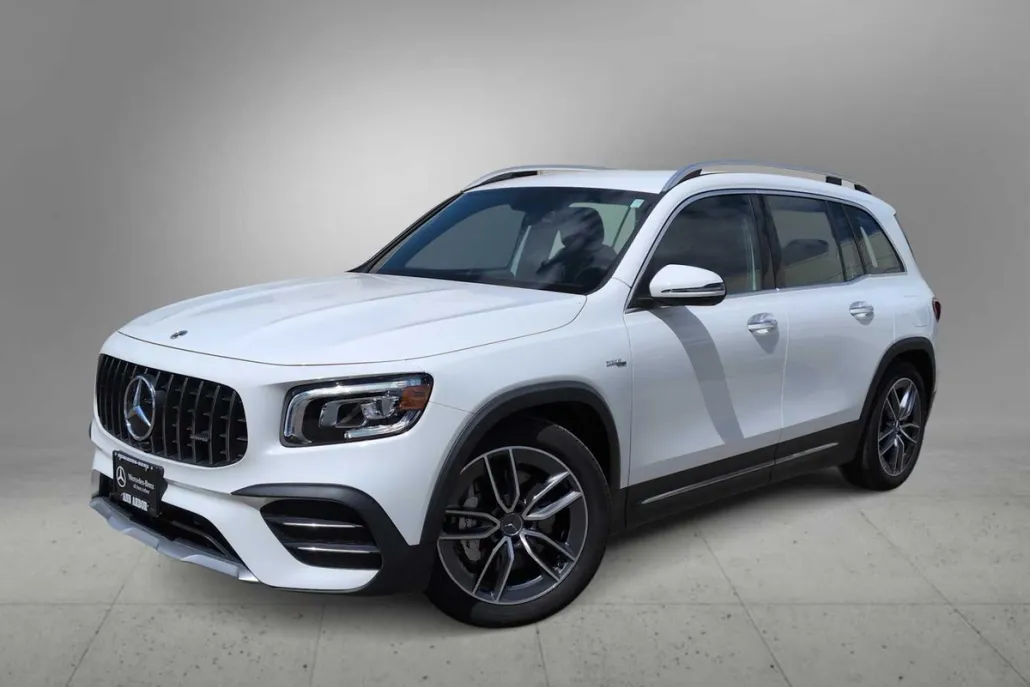 2022 Mercedes Benz GLB 35 AMG 4MATIC photo 1