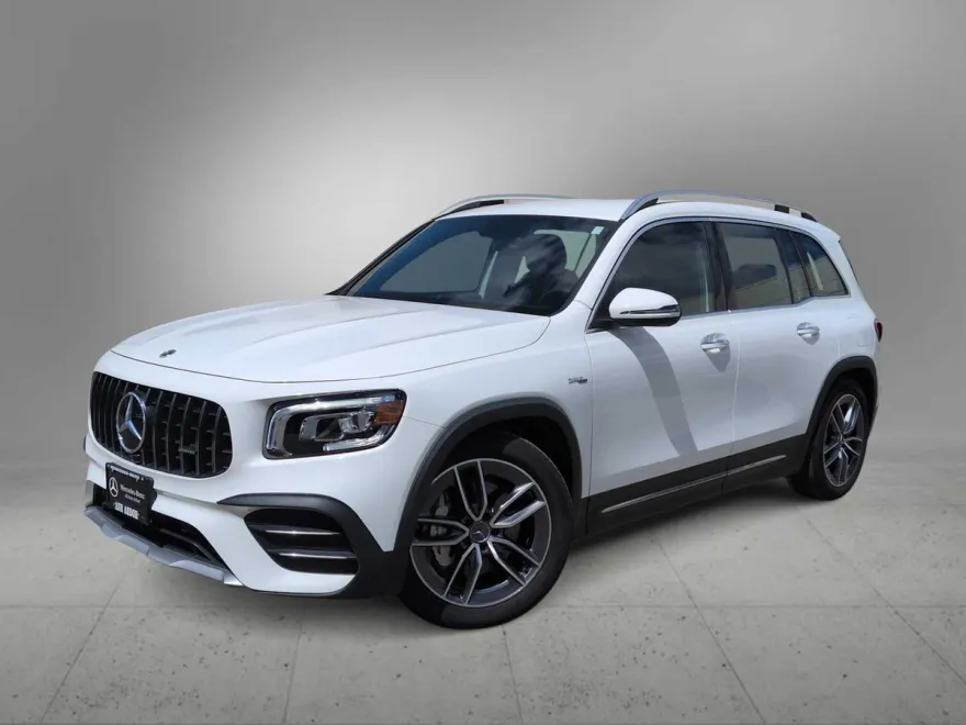 2022 Mercedes Benz GLB 35 AMG 4MATIC photo 1