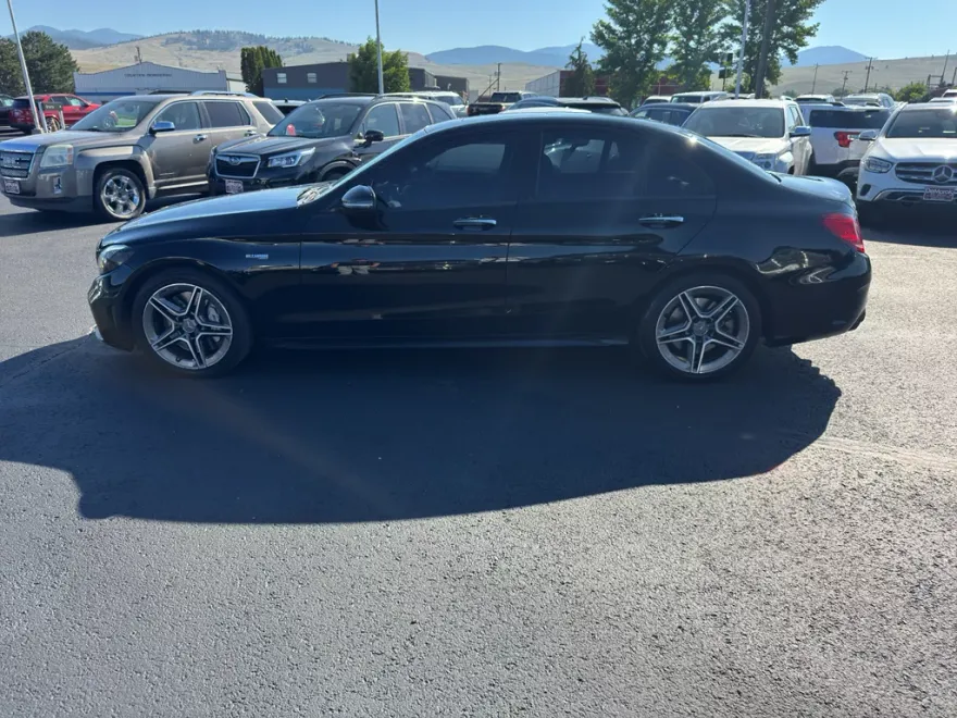 2019 Mercedes Benz C 43 Sedan photo 1