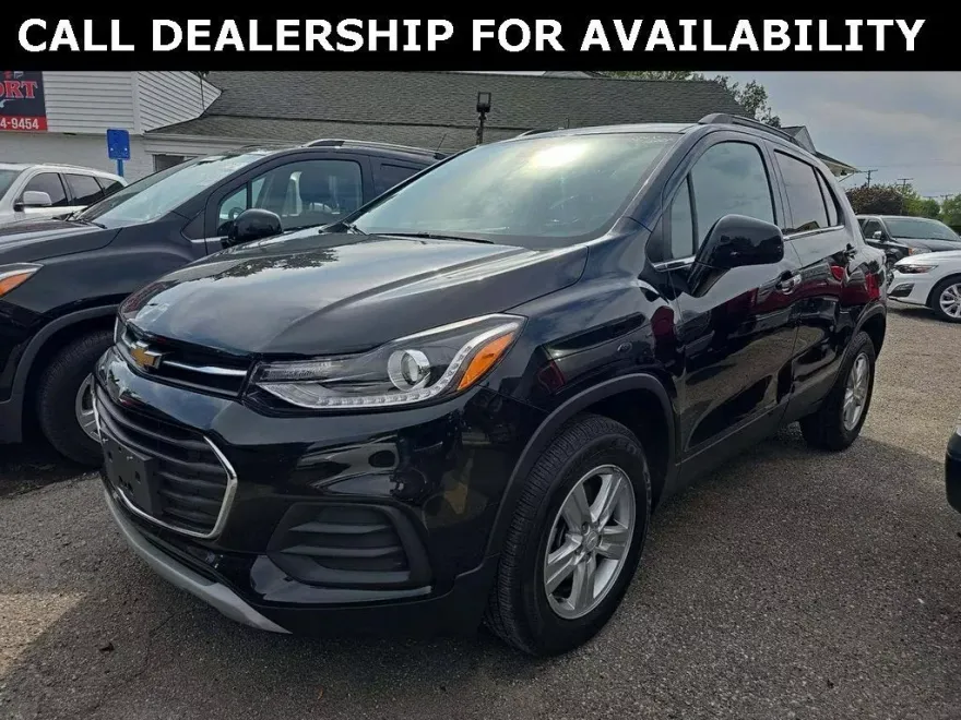 2020 Chevrolet Trax LT photo 1
