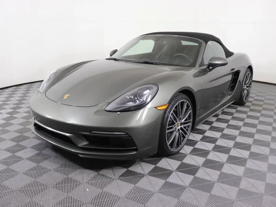 2025 Porsche Boxster photo 1
