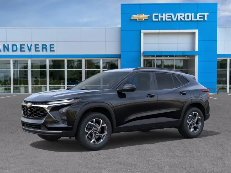 2026 Chevrolet Trax LT photo 1