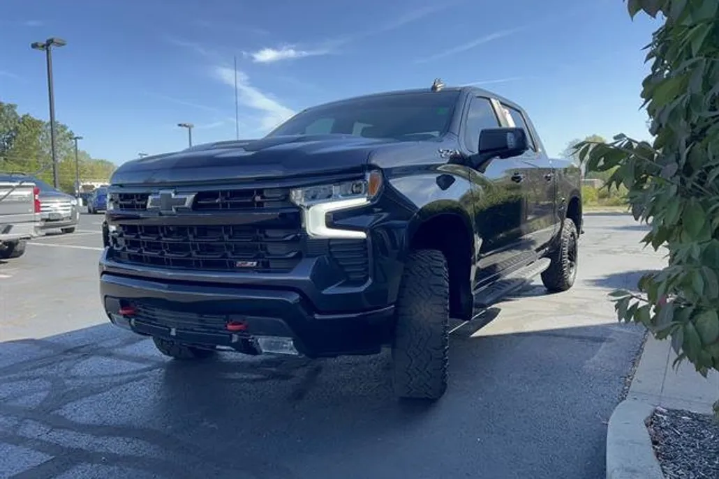 2022 Chevrolet Silverado 1500 LT Trail Boss photo 1