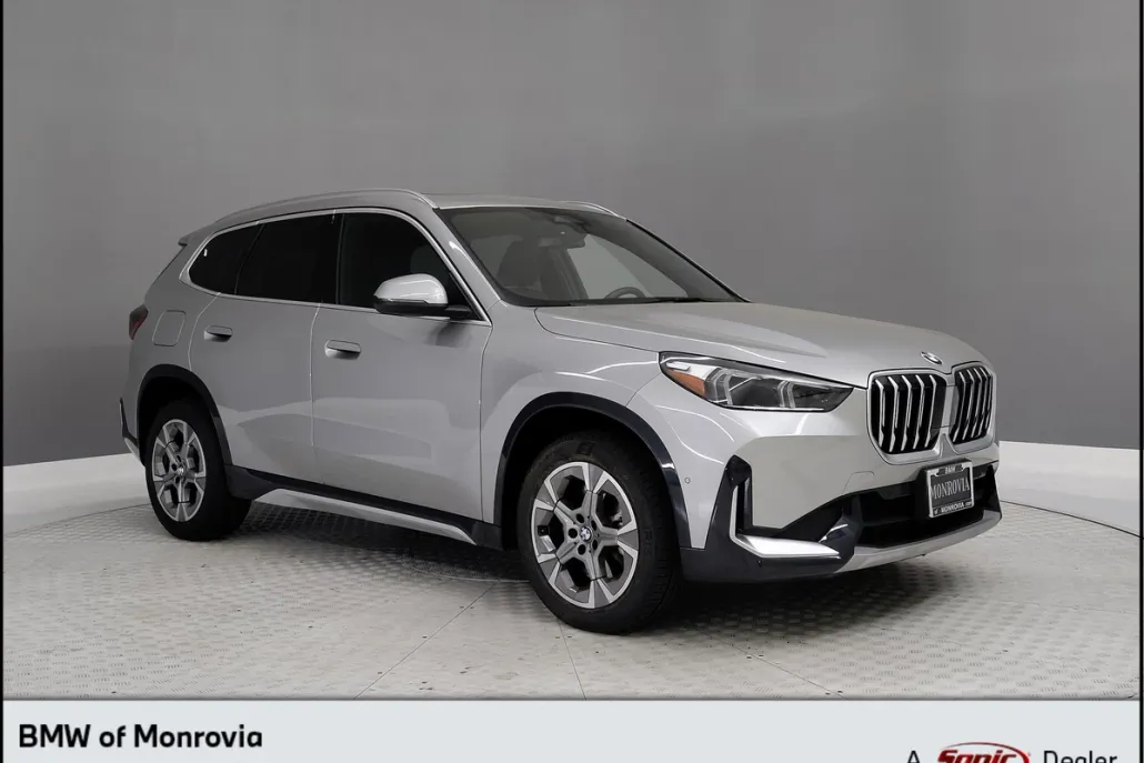 2025 Bmw X1 XDrive28i photo 1