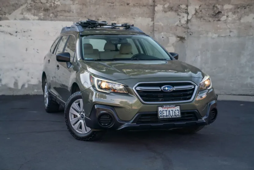 2018 Subaru Outback 2.5i photo 1