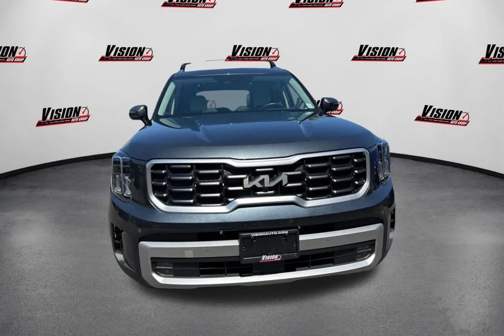 2023 Kia Telluride SX photo 1