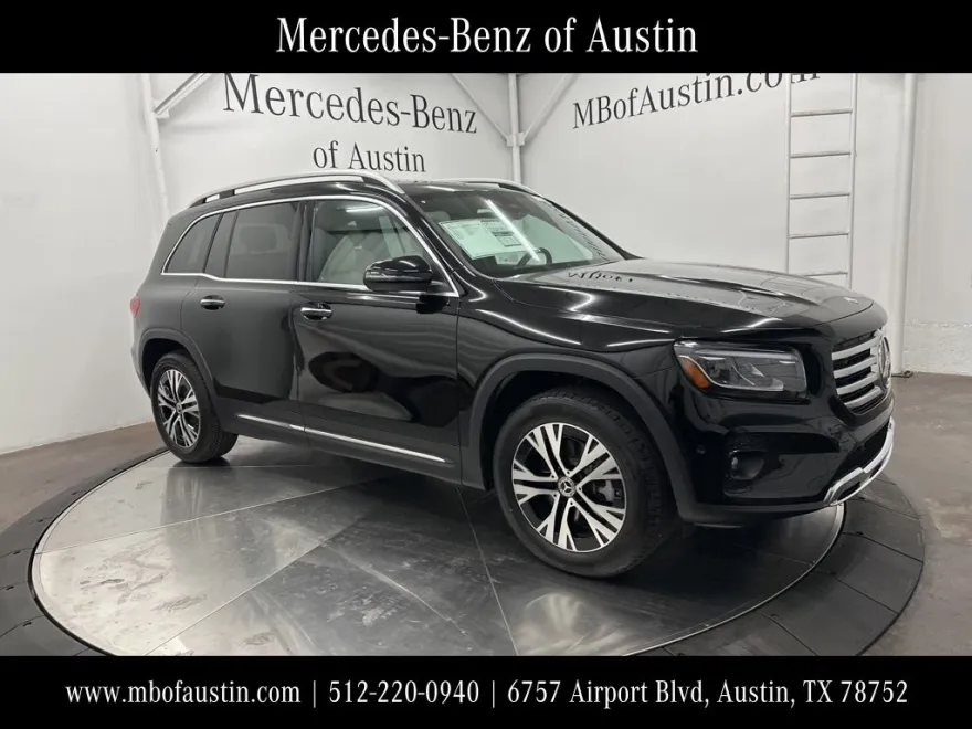 2026 Mercedes Benz GLB 250 4MATIC photo 1