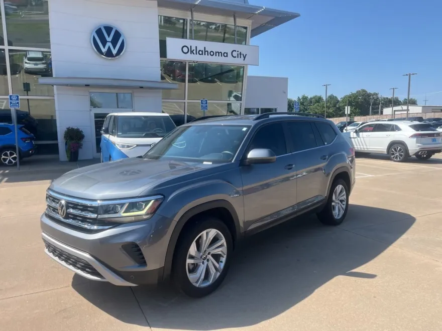 2021 Volkswagen Atlas SE Technology photo 1