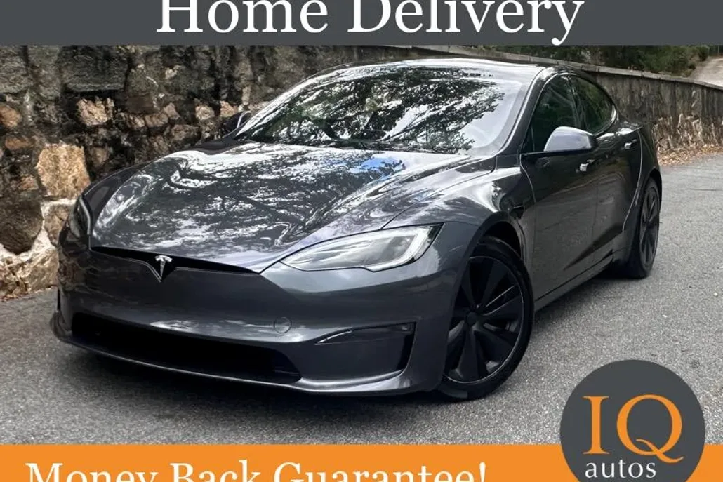 2023 Tesla Model S photo 1