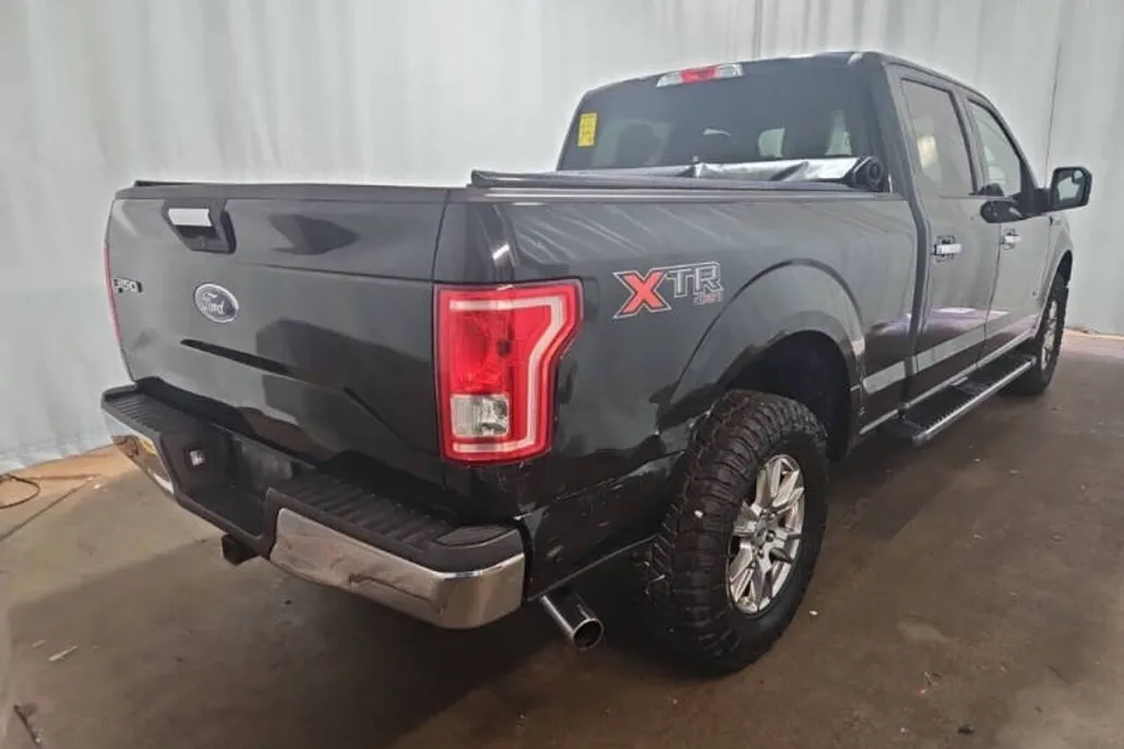 2017 Ford F-150 XLT photo 1