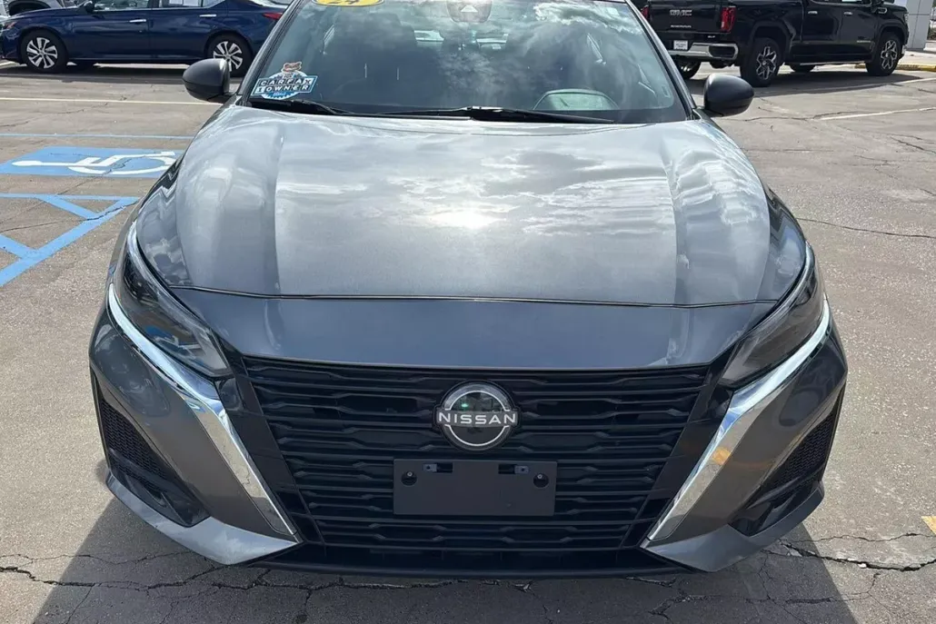 2024 Nissan Altima 2.5 S photo 1