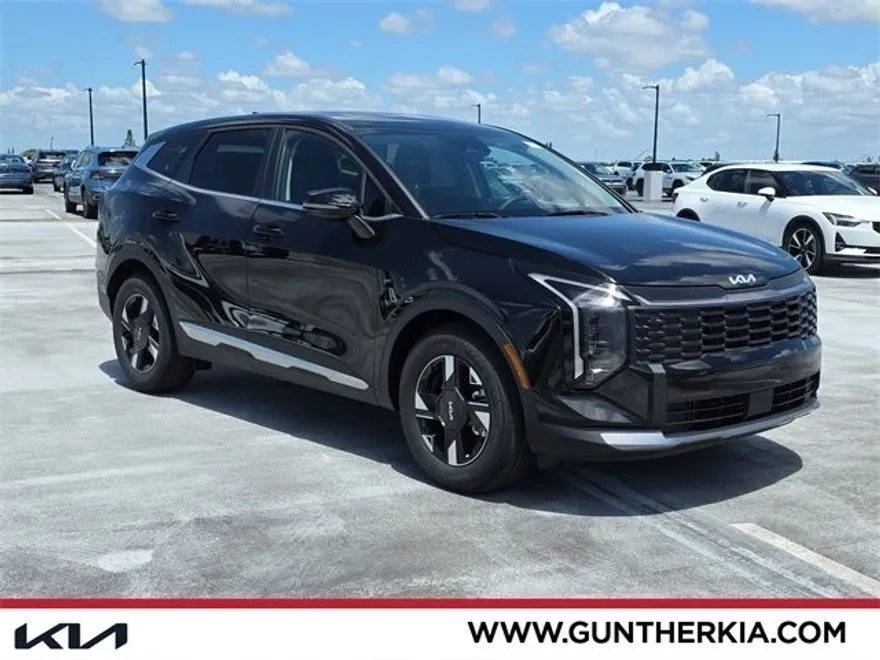 2026 Kia Sportage LX photo 1