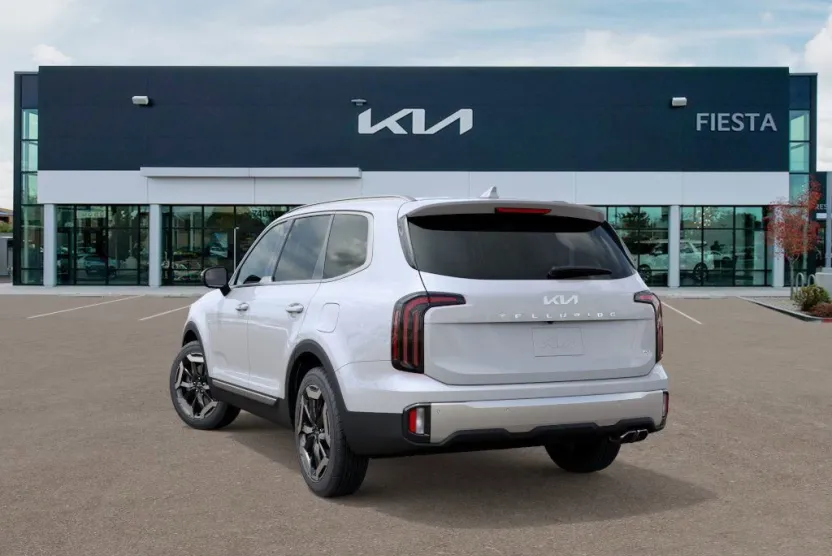 2025 Kia Telluride EX photo 1
