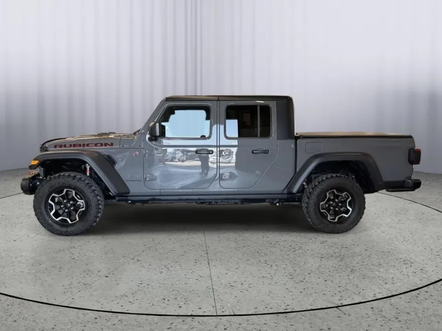 2022 Jeep Gladiator Rubicon photo 1
