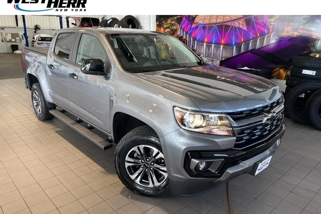 2022 Chevrolet Colorado Z71 photo 1