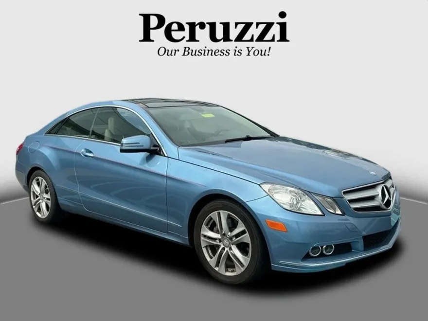 2011 Mercedes Benz E 350 photo 1
