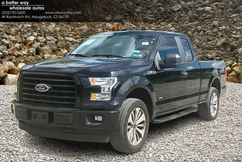 2017 Ford F-150 XL photo 1