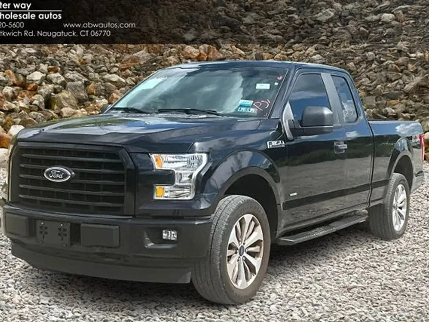 2017 Ford F-150 XL photo 1