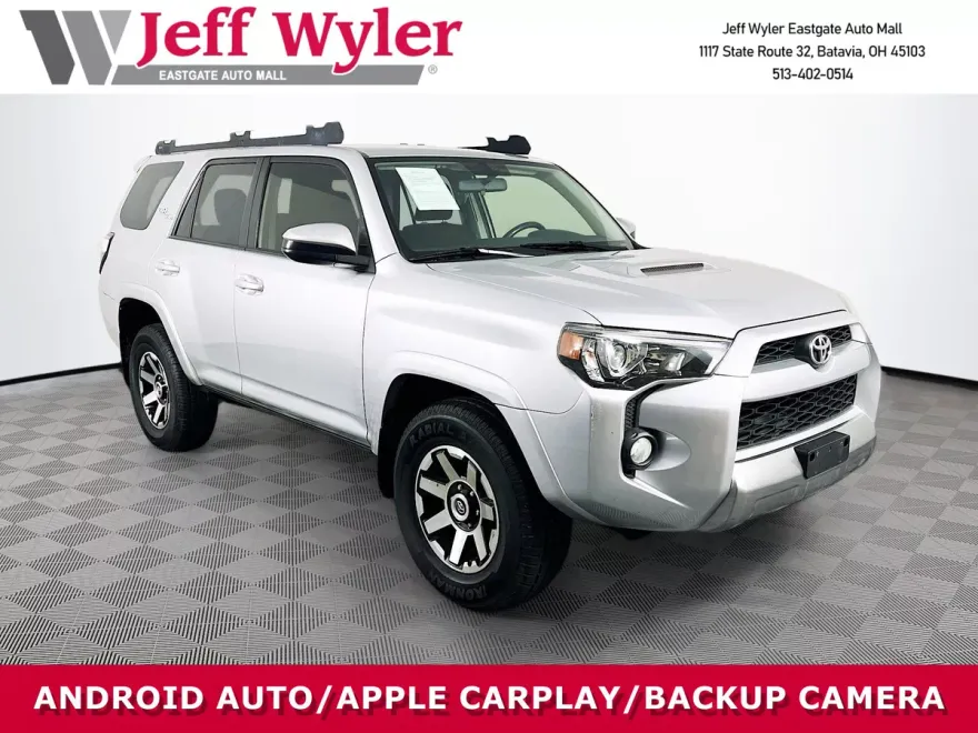 2019 Toyota 4Runner TRD Off-Road photo 1