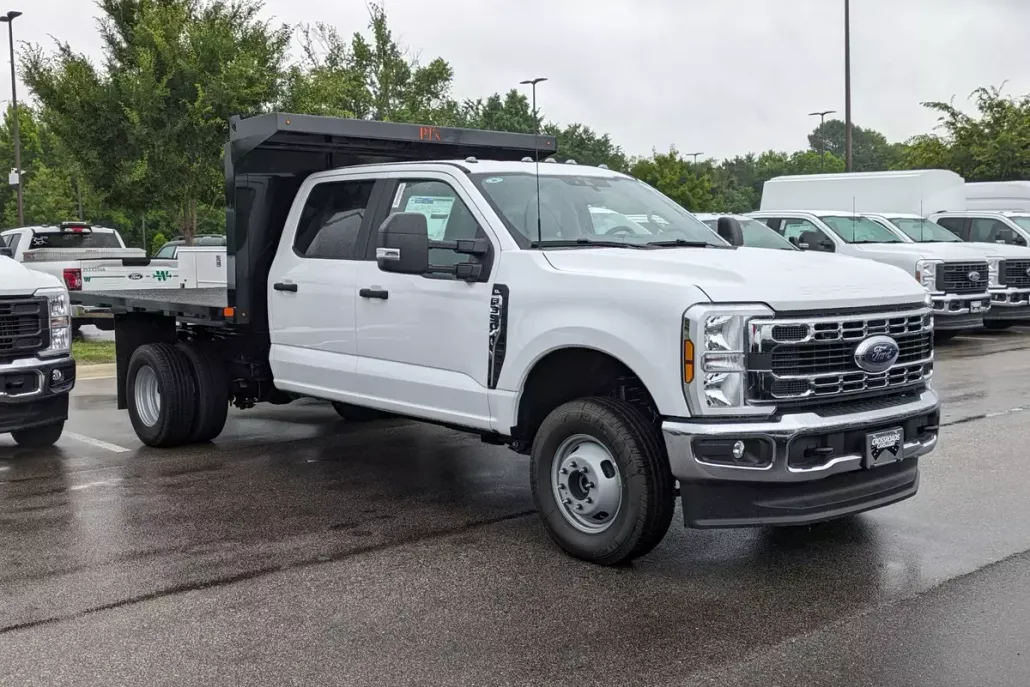 2025 Ford F-350 XL photo 1
