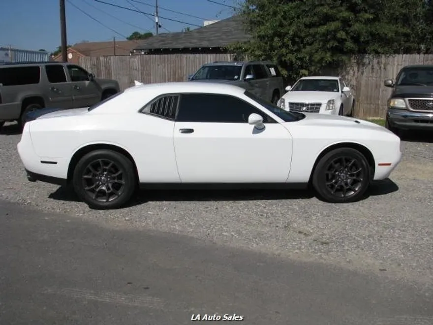 2018 Dodge Challenger GT photo 1
