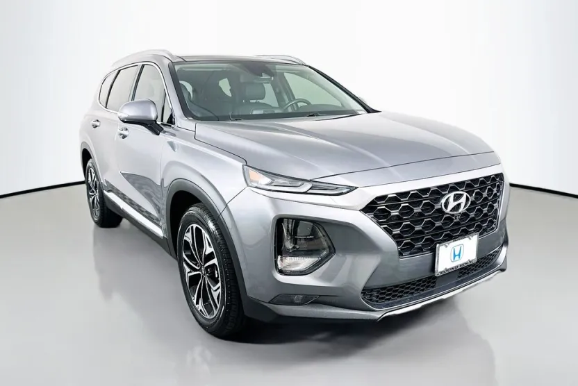 2019 Hyundai Santa Fe Ultimate photo 1