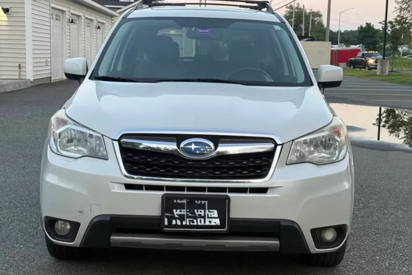 2015 Subaru Forester 2.5i Limited photo 1