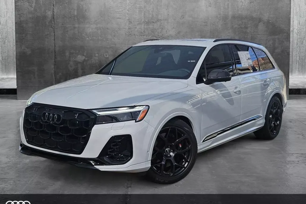 2025 Audi SQ7 Premium Plus photo 1