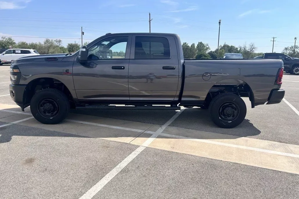 2026 Ram 2500 Tradesman photo 1