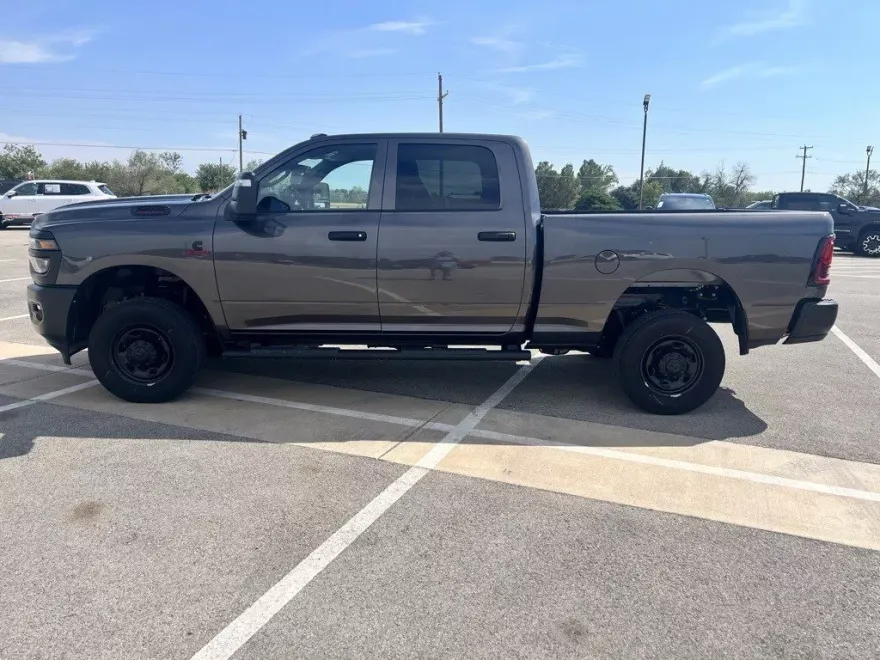 2026 Ram 2500 Tradesman photo 1