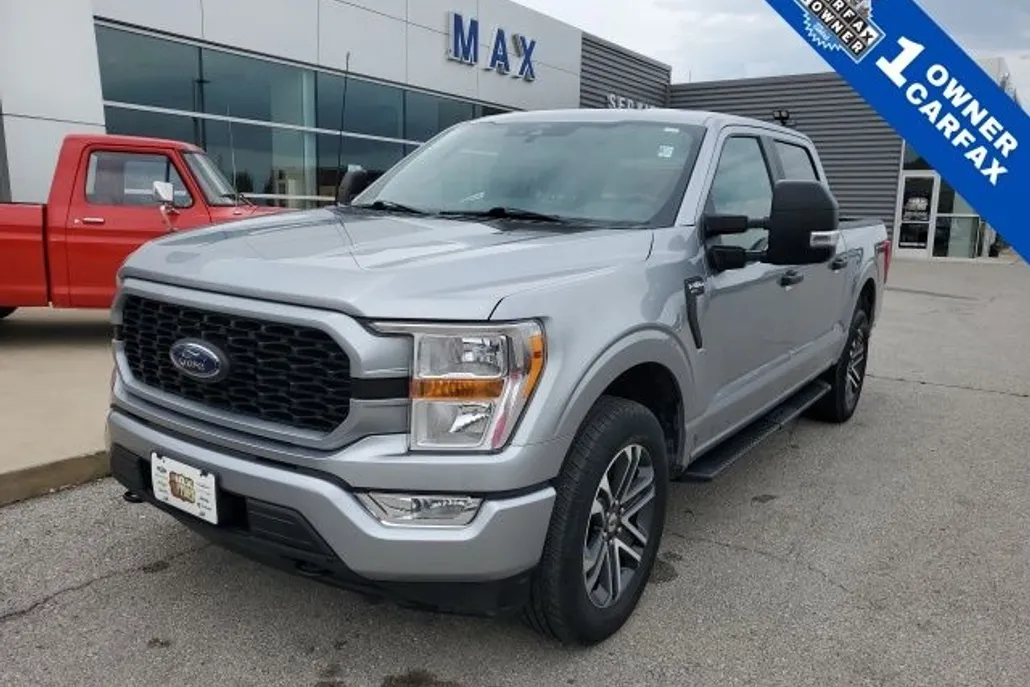 2022 Ford F-150 XL photo 1
