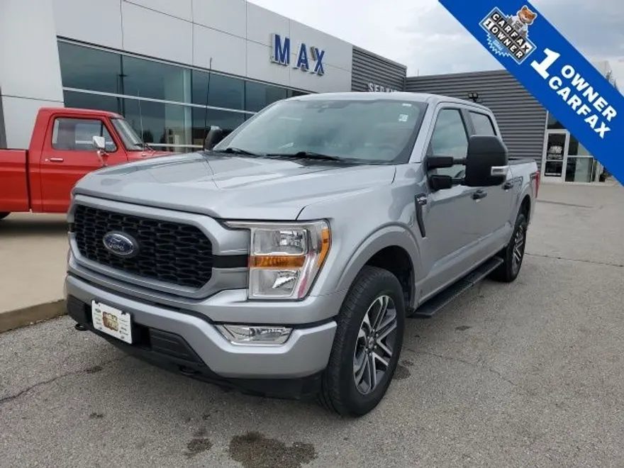 2022 Ford F-150 XL photo 1