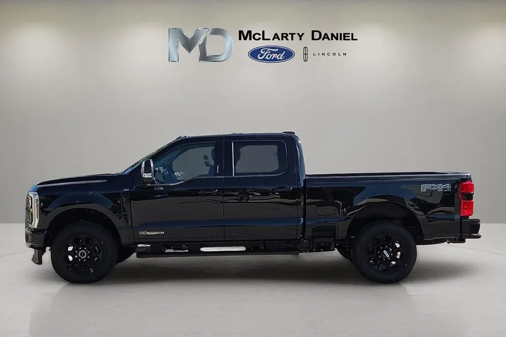 2026 Ford F-350 photo 1