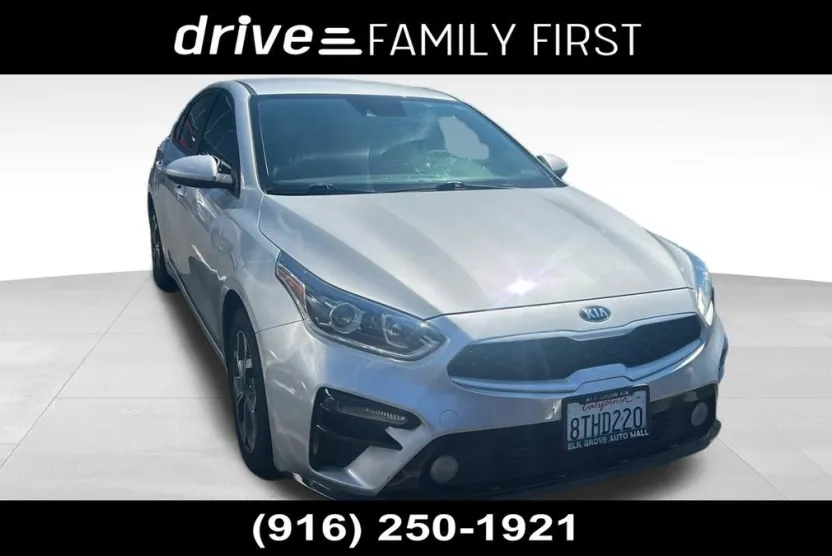 2020 Kia Forte LXS photo 1