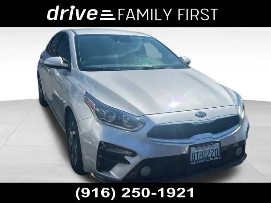 2020 Kia Forte LXS photo 1