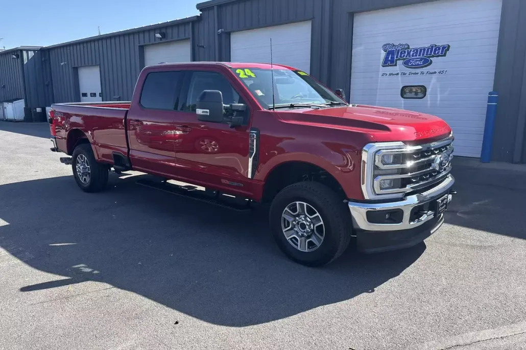 2024 Ford F-350 Lariat photo 1