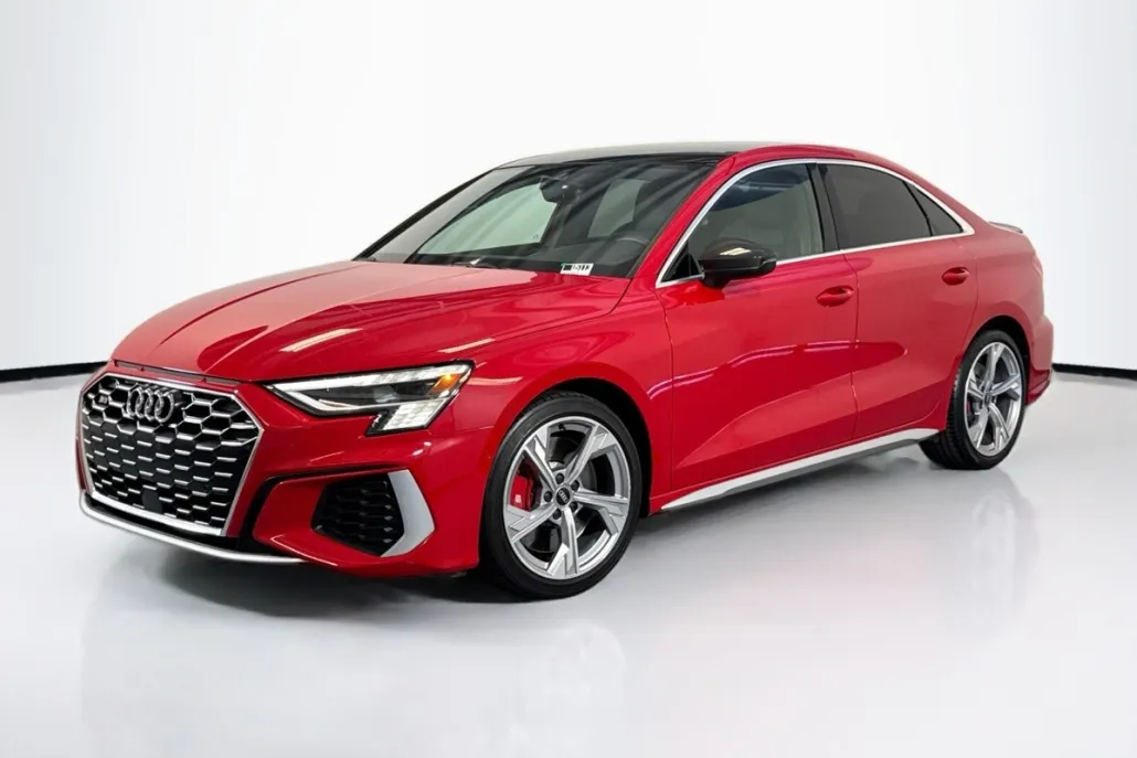 2023 Audi S3 Prestige photo 1