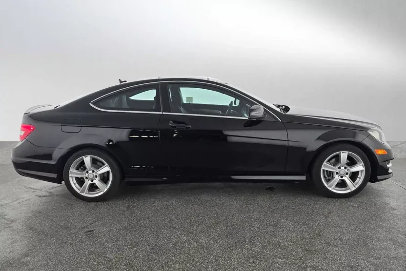 2014 Mercedes Benz C 250 photo 1