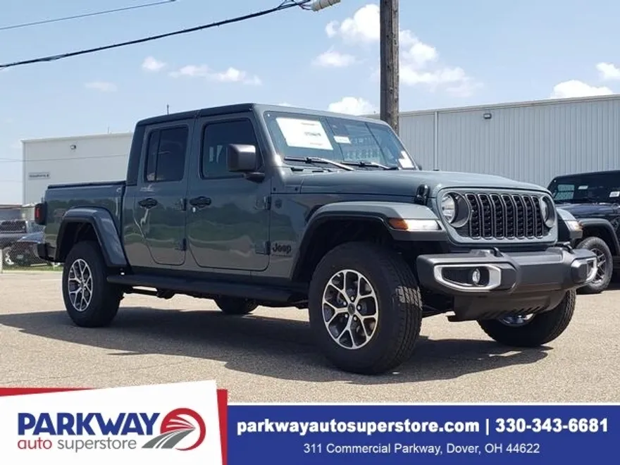 2025 Jeep Gladiator Sport S photo 1