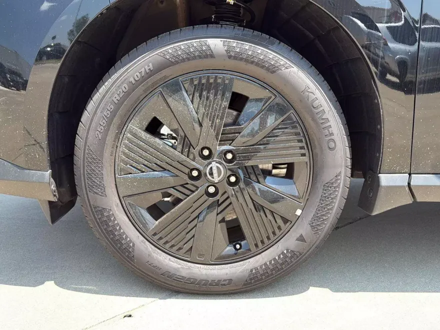 2025 Nissan Murano SV photo 1