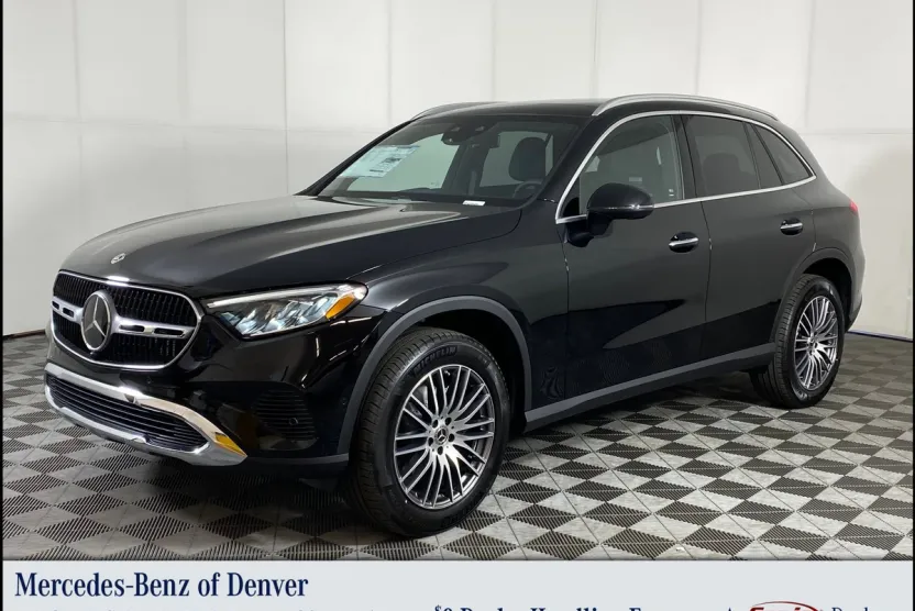 2026 Mercedes Benz GLC 300 4MATIC photo 1